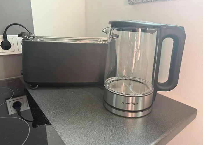 Thirty For Three Kürten