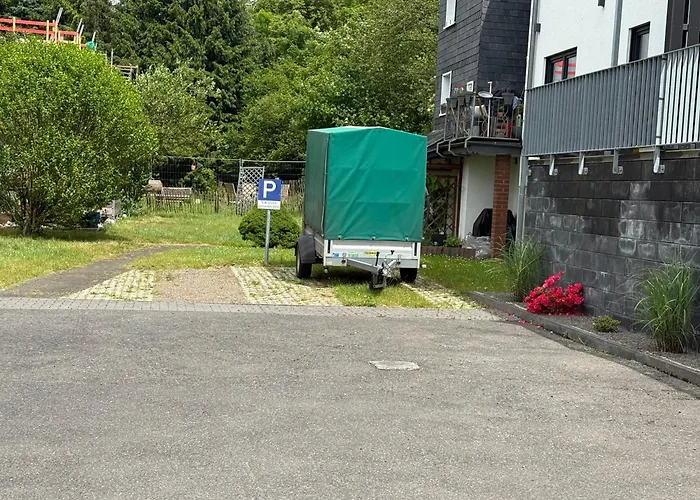 Thirty For Three Kürten